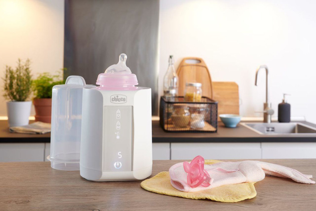 CHICCO Cumisüveg-melegítő sterilizátorral 2 az 1-ben részletei