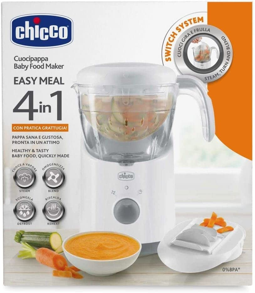 CHICCO Gőzpároló és turmixgép használat közben