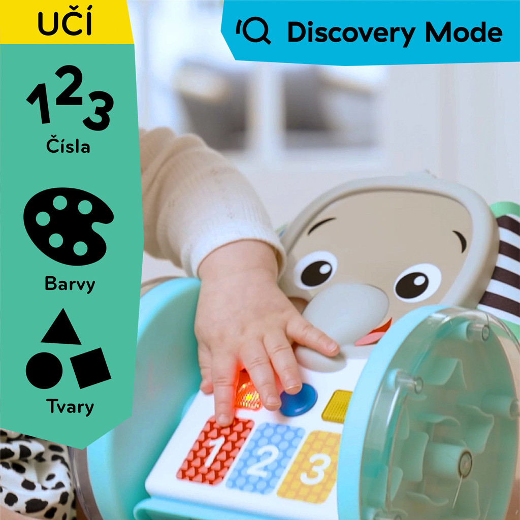 BABY EINSTEIN Zenélő interaktív játék Chase & Tap Earl™ használat közben