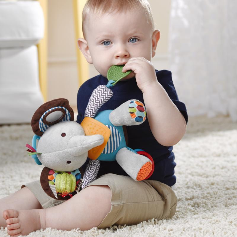 SKIP HOP Aktív játék C gyűrűn Bandana Buddies Kiskölyök 0m+ használat közben