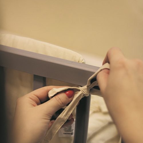 PETITE&MARS Rácsvédő kiságyba  TILLY Light Beige 180 cm