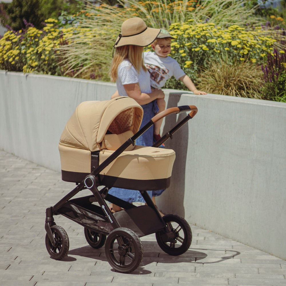 PETITE&MARS Kombinált babakocsi 2in 1 Trails Heritage Bee - Funkciók és felhasználói élmények