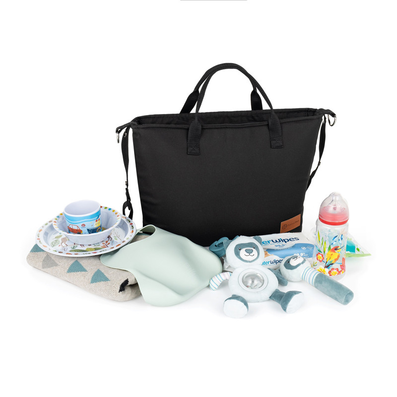PETITE&MARS Pelenkázó táska BAG Universal Black - Részletek