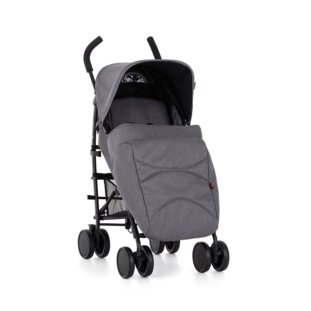 PETITE&MARS Lábzsák Musca Ultimate Grey használat közben