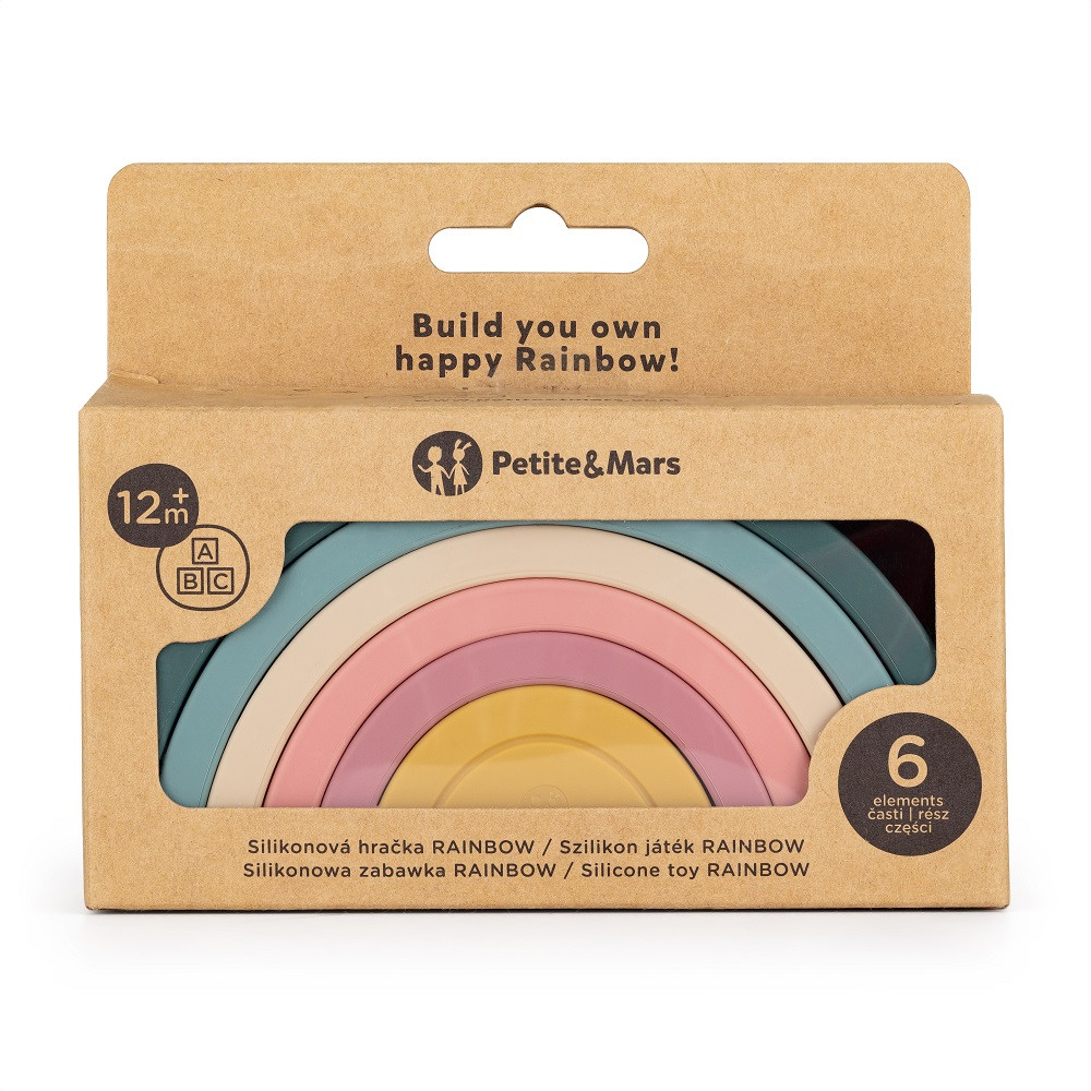 PETITE&MARS szilikon egymásra rakható játék Rainbow Misty Green 12m+ használat közben