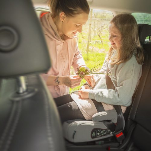 PETITE&MARS Optimus Ülésmagasító Pro i-Size Grey Air 125 - 150 cm (22-36 kg)