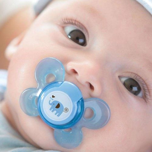 CHICCO Physio Comfort szilikon cumi 2-6m lány - nyuszi 1 db