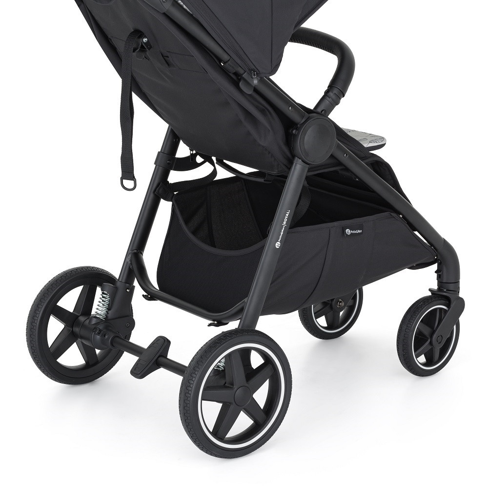 PETITE&MARS Sport babakocsi váz Royal3 Black használat közben