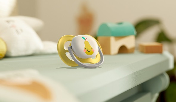 Philips AVENT Ultra air játszócumi - közelkép a szellőzőnyílásokról