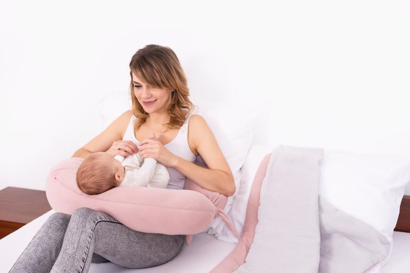 Kényelmes BABYMATEX Szoptatós párna