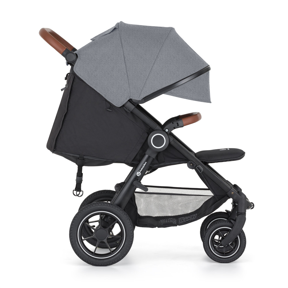 PETITE&MARS Sport babakocsi Street2 Air Oak Ultimate Grey - Használatban