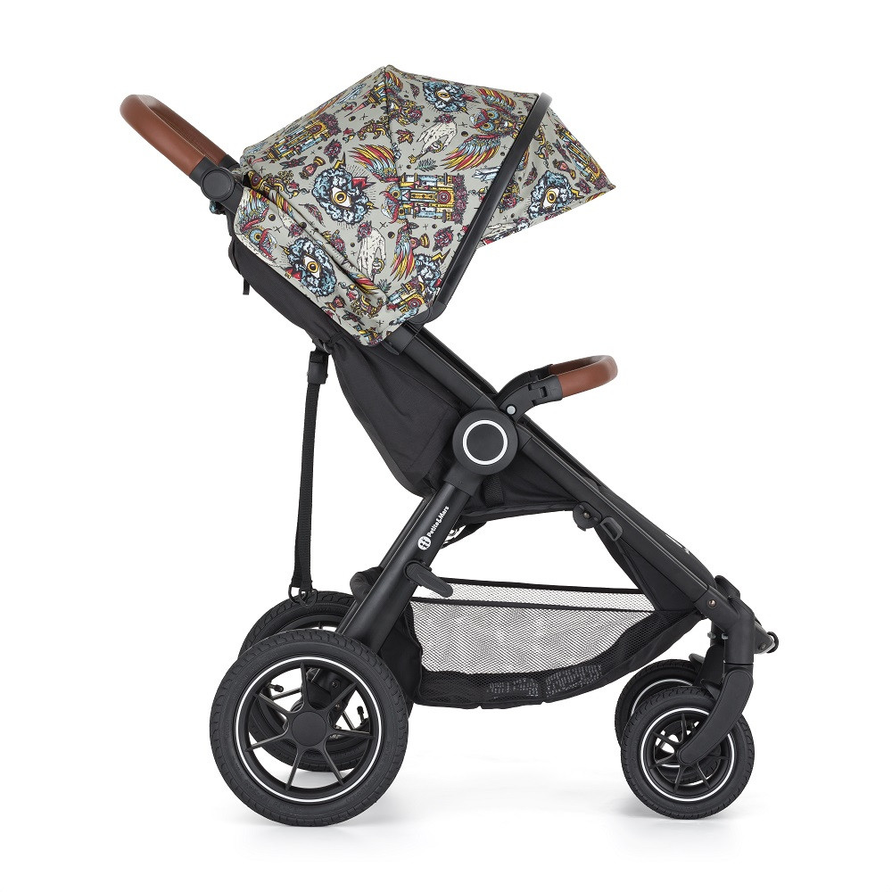 PETITE&MARS Sport babakocsi Street2 Air Oak Limited 100 Wonderland Complete - Összecsukva