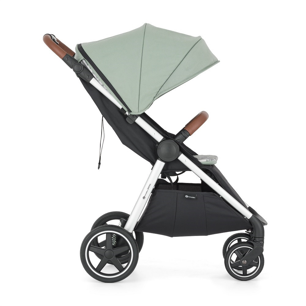 Petite&Mars Sport babakocsi Royal3 Silver Iron Green összecsukva, kompakt méretben