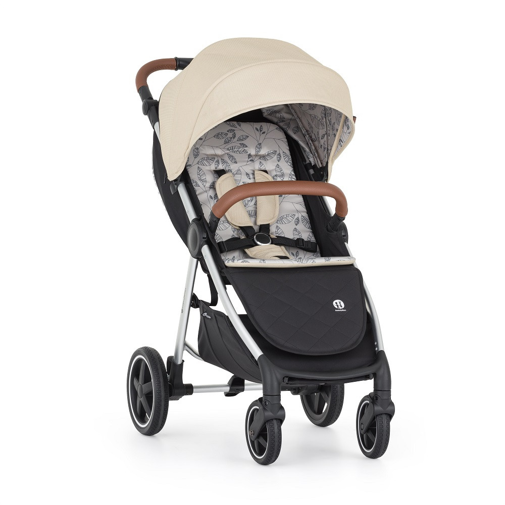 Petite&Mars Sport babakocsi Royal3 Silver Sahara Beige összecsukva, kompakt méretben