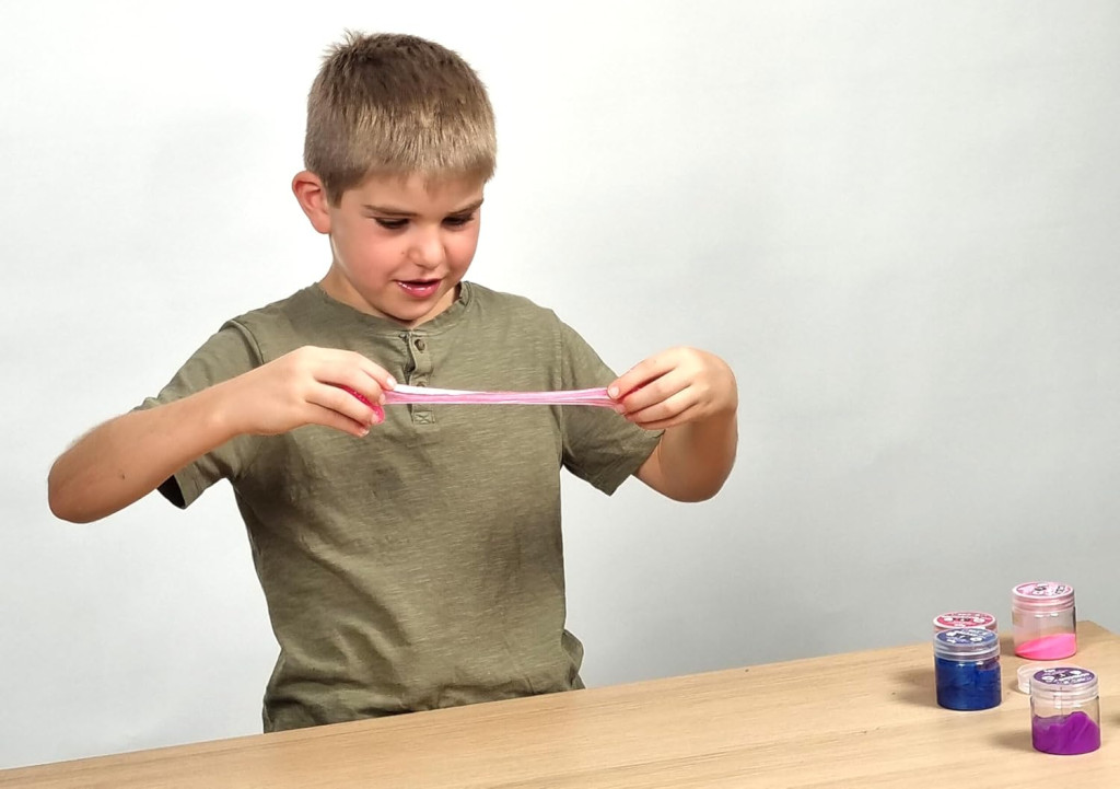 BUKI Slime Készítő Szett színes adalékokkal és mérőpoharakkal