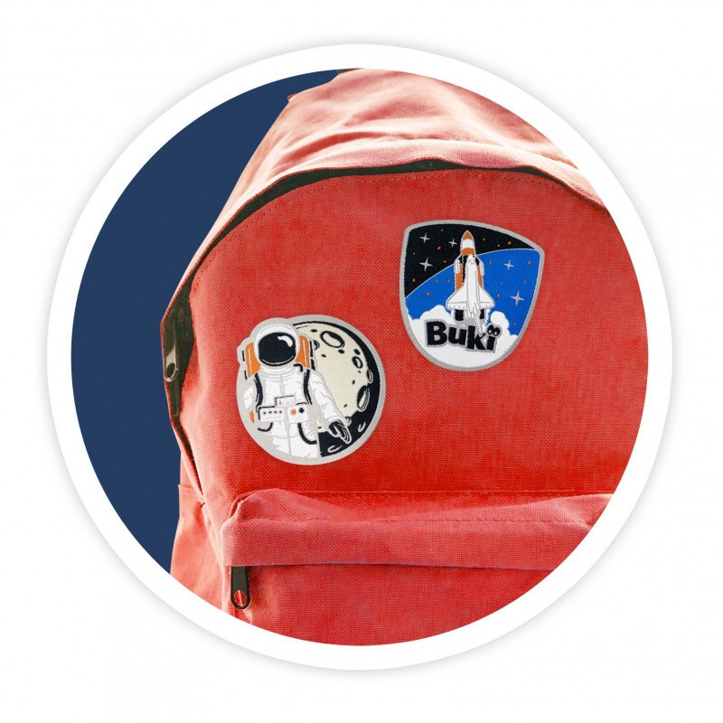 A BUKI Meteorit felfedező készlet használat közben