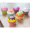 Süteményes cupcake ajándék dobozban fajáték New Classic Toys