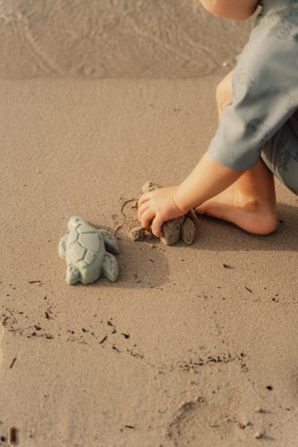 Little Dutch homokozó formák és lapát szett kék