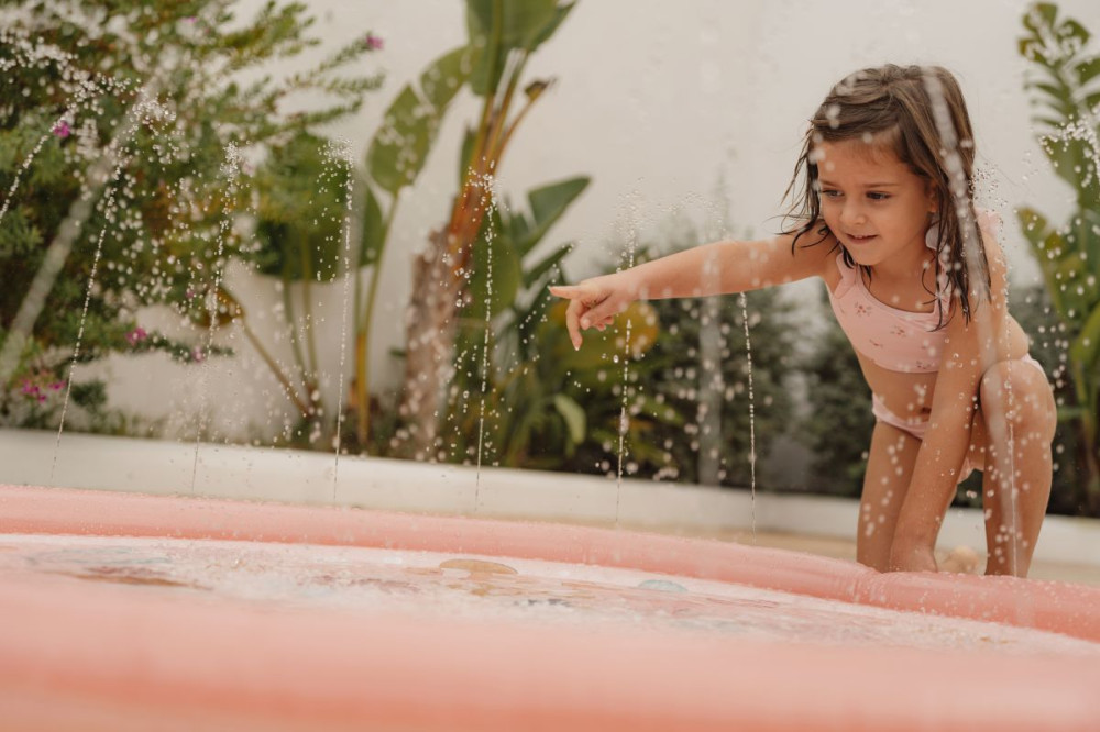 Little Dutch szökőkút pancsoló Ocean Dreams pink - Könnyű hordozhatóság