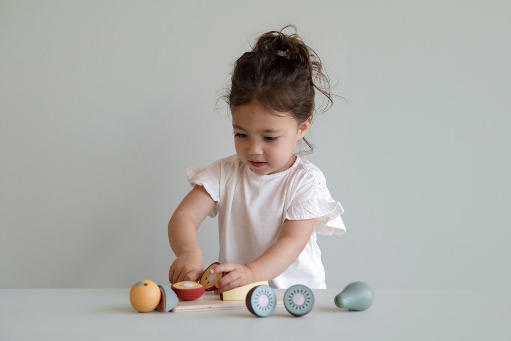 Little Dutch vágható gyümölcs - Kreatív játék