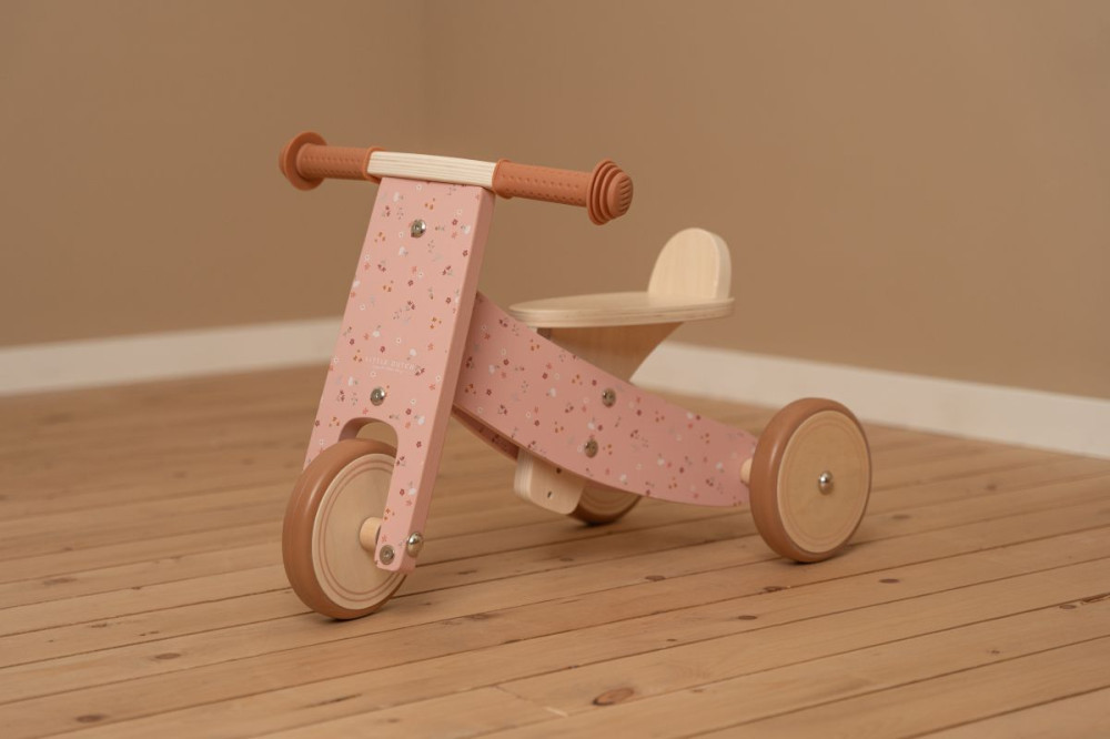 Little Dutch fa tricikli - kis pink virágok részletei