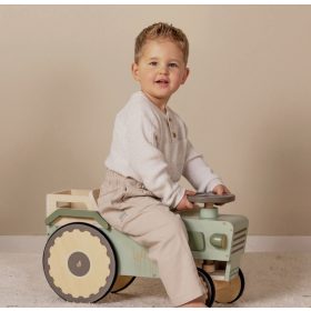 Little Dutch lábbal hajtható traktor