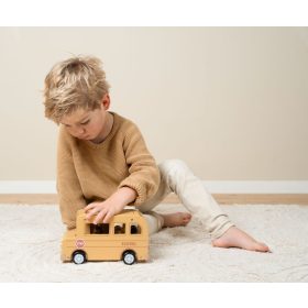 Little Dutch iskolabusz figurákkal