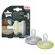 Tommee Tippee nyugtató cumi CTN Night anyamell formájú 6-18 hó 2db  