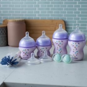   Tommee Tippee újszülött cumisüveg szett - Advanced Anti-Colic 9 db-os lila