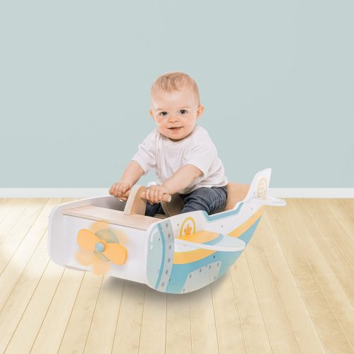 Zopa fa hintázó repülő