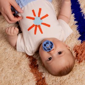   BIBS játszócumi - Studio PIN Colour natúr kaucsuk 0-6 hó égkék mix 2 db