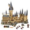 LEGO Harry Potter Roxfort kastély modell figurákkal és kiegészítőkkel 71043