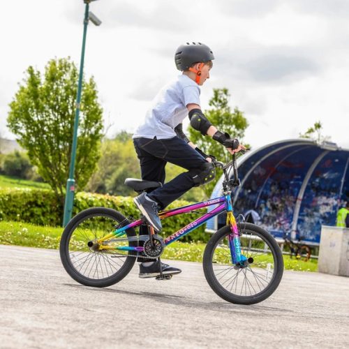 20 colos Verve Neo BMX kerékpár stunt pegekkel