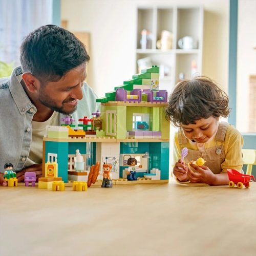 LEGO DUPLO Modern családi ház figurákkal 3 az 1-ben 10470